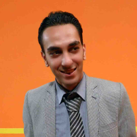 افشین نراقی
